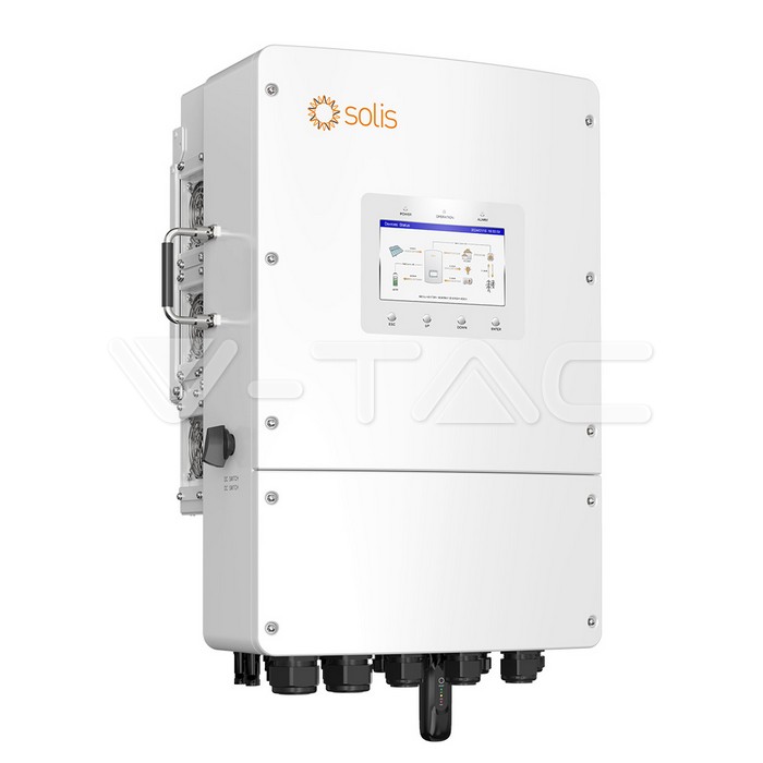 12228-3 Un invertor alb Solis Hibrid 12kWh S6-EH3P12K02-NV-YD-L Trifazat de joasă tensiune, cu un ecran digital și mai multe porturi de conectare în partea de jos.